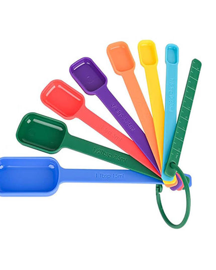 Color Plastic Measuring Cups M
