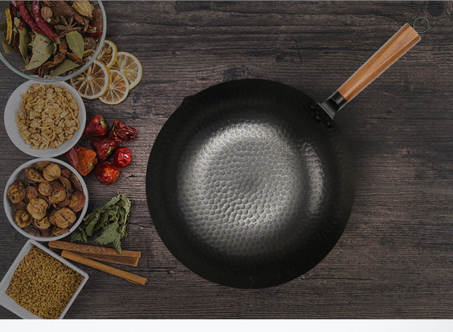 Household Cedar Lid Non-stick Pan Uncoated Wok