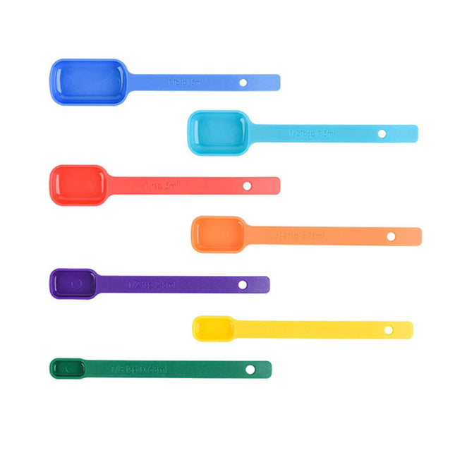 Color Plastic Measuring Cups M